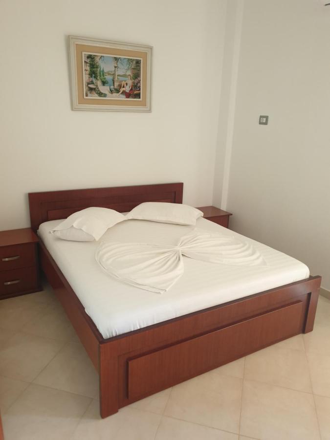 Alinani Apartments Ксаміл Екстер'єр фото